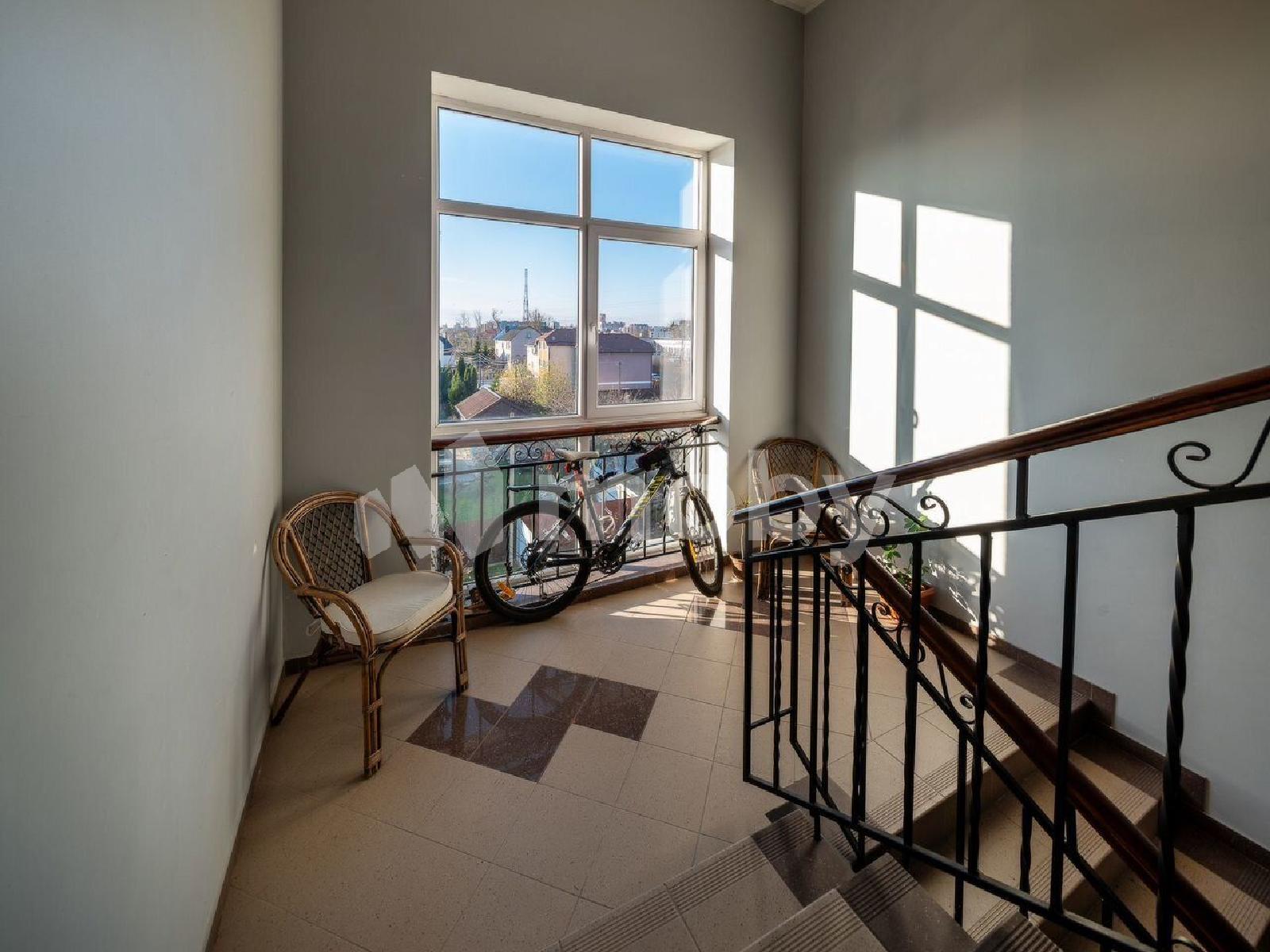 Фото: 2900b2b7-3399-488f-a702-2ac34f9d1c27.jpg