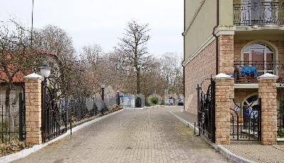 Пионерский, Комсомольский переулок 3, 13a325e9-382f-4570-a75e-f1bedebb8b02.jpg