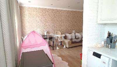 г Калининград, пл Калинина 9-15, 351e60b7-e4d9-464d-8b1a-7b1e6c2a8c6d.jpg