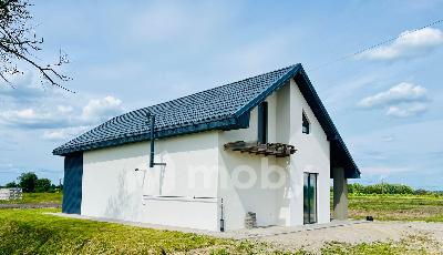 поселок Зеленополье, ул Правдинская 41/1, b02dd7df-e454-42d0-809e-66256d35c12b.jpeg