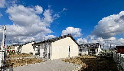 поселок Ново-Дорожный, ул 2-я Вербная 3, e66bb78a-6a40-4487-9d15-32d214f6dc1d.jpg