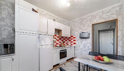 г Калининград, ул Ульяны Громовой 102, f74085f3-adc6-4335-bad7-480695dc443b.jpg